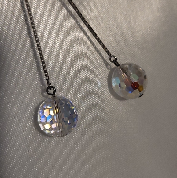 NWOT Silver Crystal Earrings - Picture 3 of 7